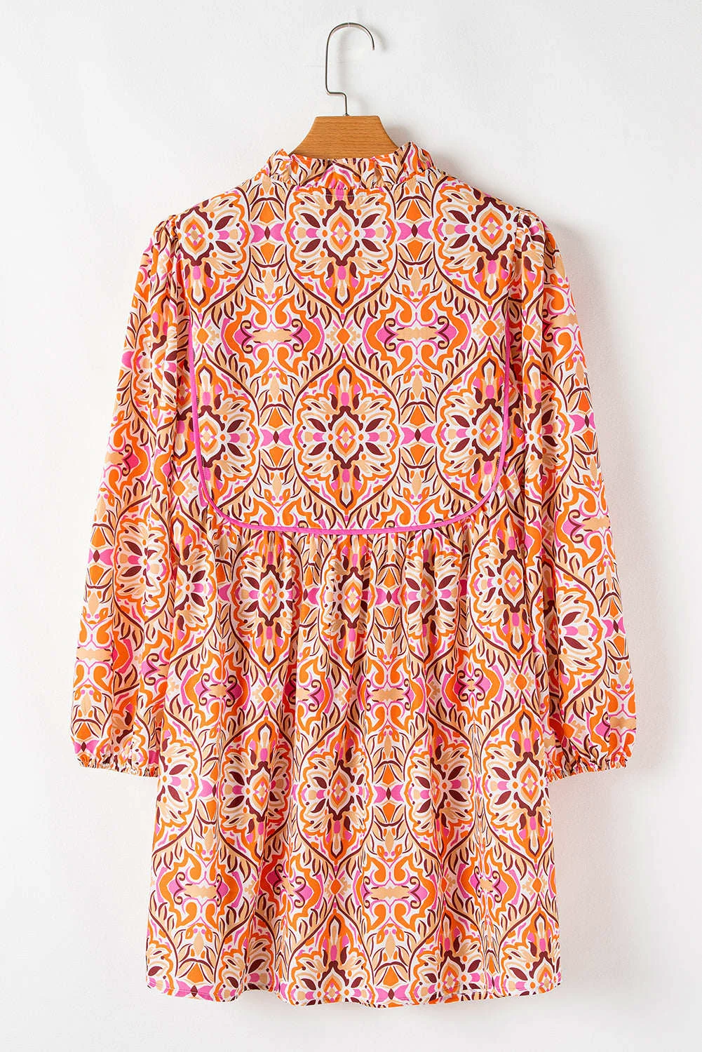 Trusted Threaded Pear Aisha Long Sleeve Tied Neckline Mini Dress Green