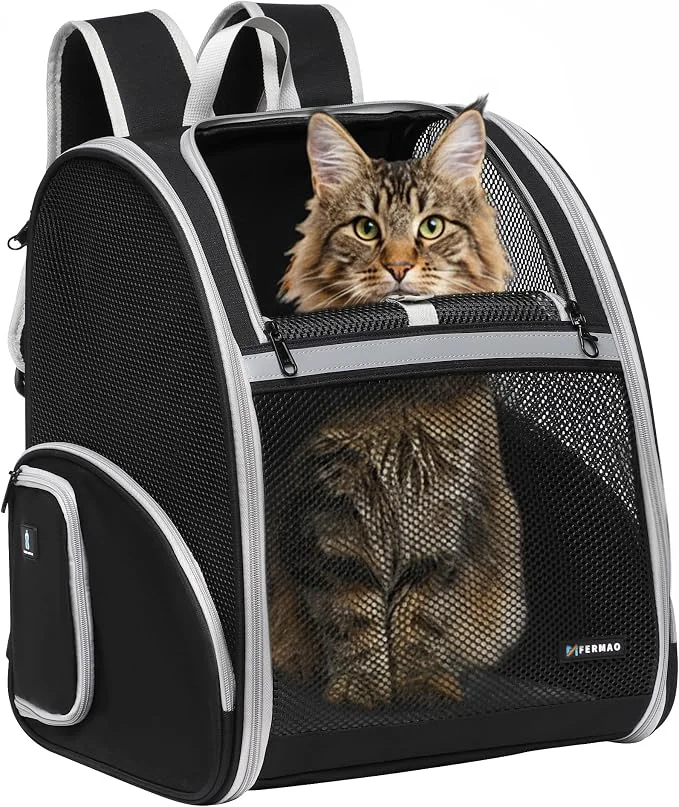 First-Class Pet Backpack Carrier Large Cat Carrier Backpack Up to 20 Lbs User-Friendly