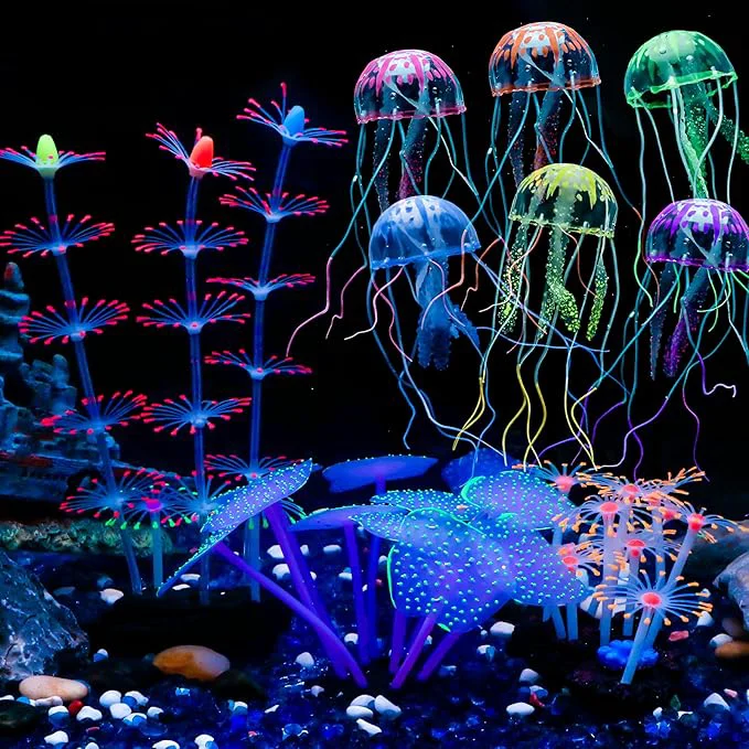 Elegant Uniclife 4 Pack Fish Tank Decorations Glowing Effect Aquarium Décor Small High-Grade