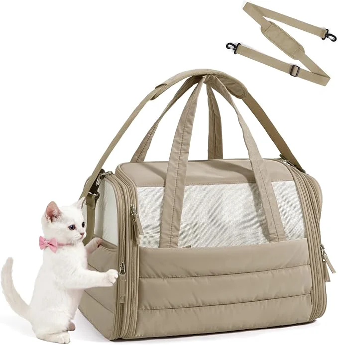 User-Friendly BAGSMART Cat Carrier Soft-Sided Pet Carrier Luxury