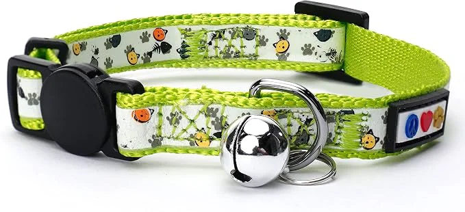 Relaxed Pawtitas Glow in The Dark Cat Collar Superior