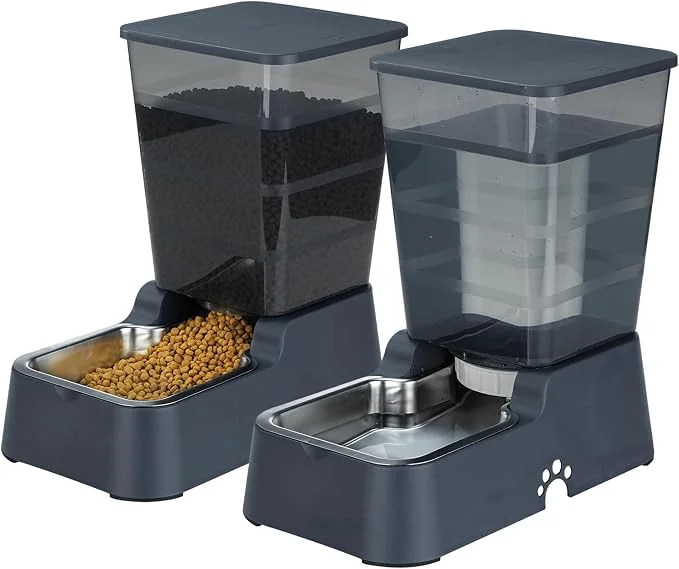 Flexible Automatic 5.4L 1.4Gal Pet Waterer Automatic Dog Water Dispenser Gravity Proven