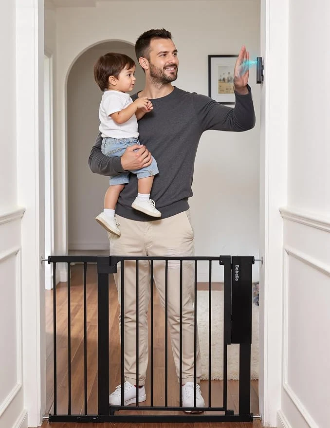 Long-Lasting Babelio Smart Baby Gate with Auto- Close Pressure Mounted No Drill Green