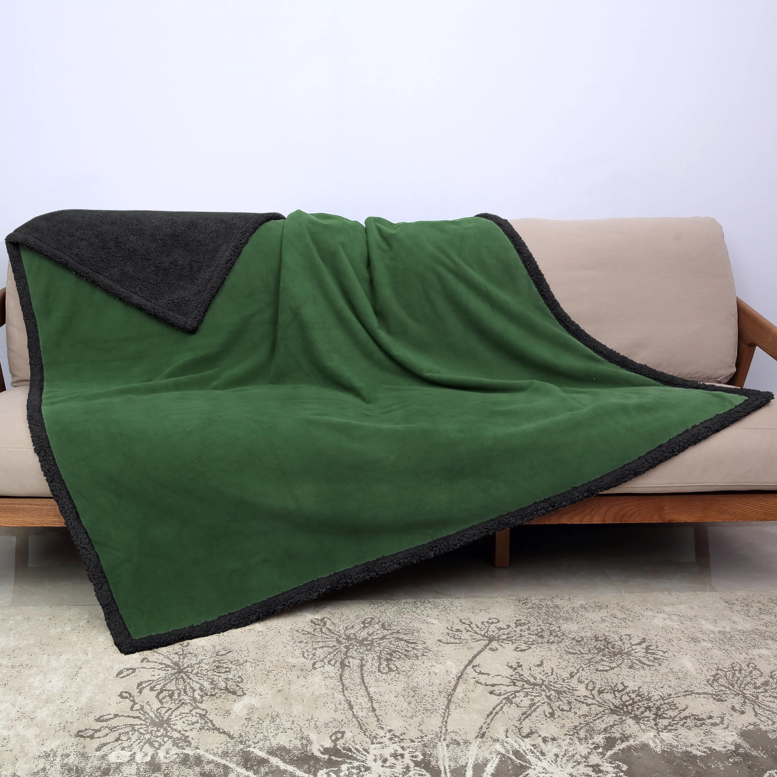 Fast Kritter Planet Waterproof Bed Blanket – 80x60 Queen Stain-Proof Reversible Furniture Protector Fashionable