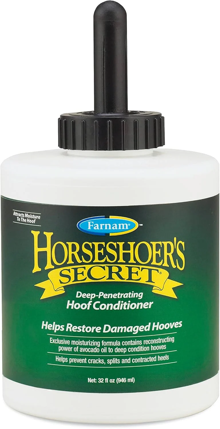 Environmentally Friendly Farnam Horseshoer's Secret Deep-Penetrating Hoof Oil for Horses Conditions Dry Hooves and Prevents Cracks Splits and Contracted Heels Contains Avocado Oil 32 Oz. Reusable