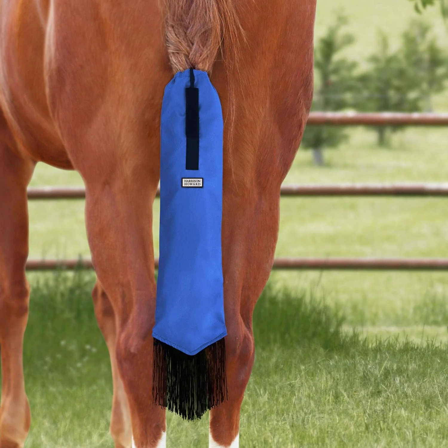 Fashionable Harrison Howard Smooth Lightweight Adjustable Fastener Nylon Horse Tail Bag with Fringe Versatile