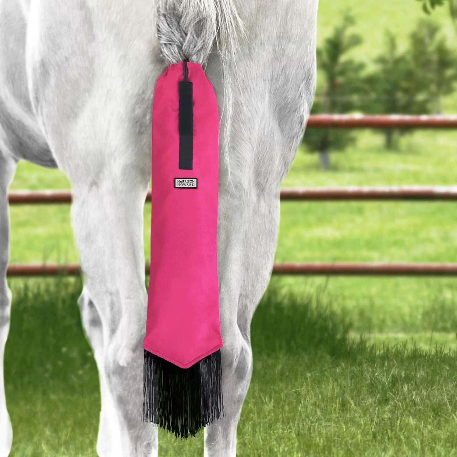 Classic Harrison Howard Smooth Lightweight Adjustable Fastener Nylon Horse Tail Bag with Fringe