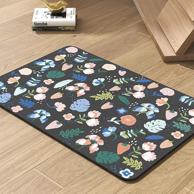 Contemporary Pet Feeding Mat-Absorbent Dog Mat User-Friendly
