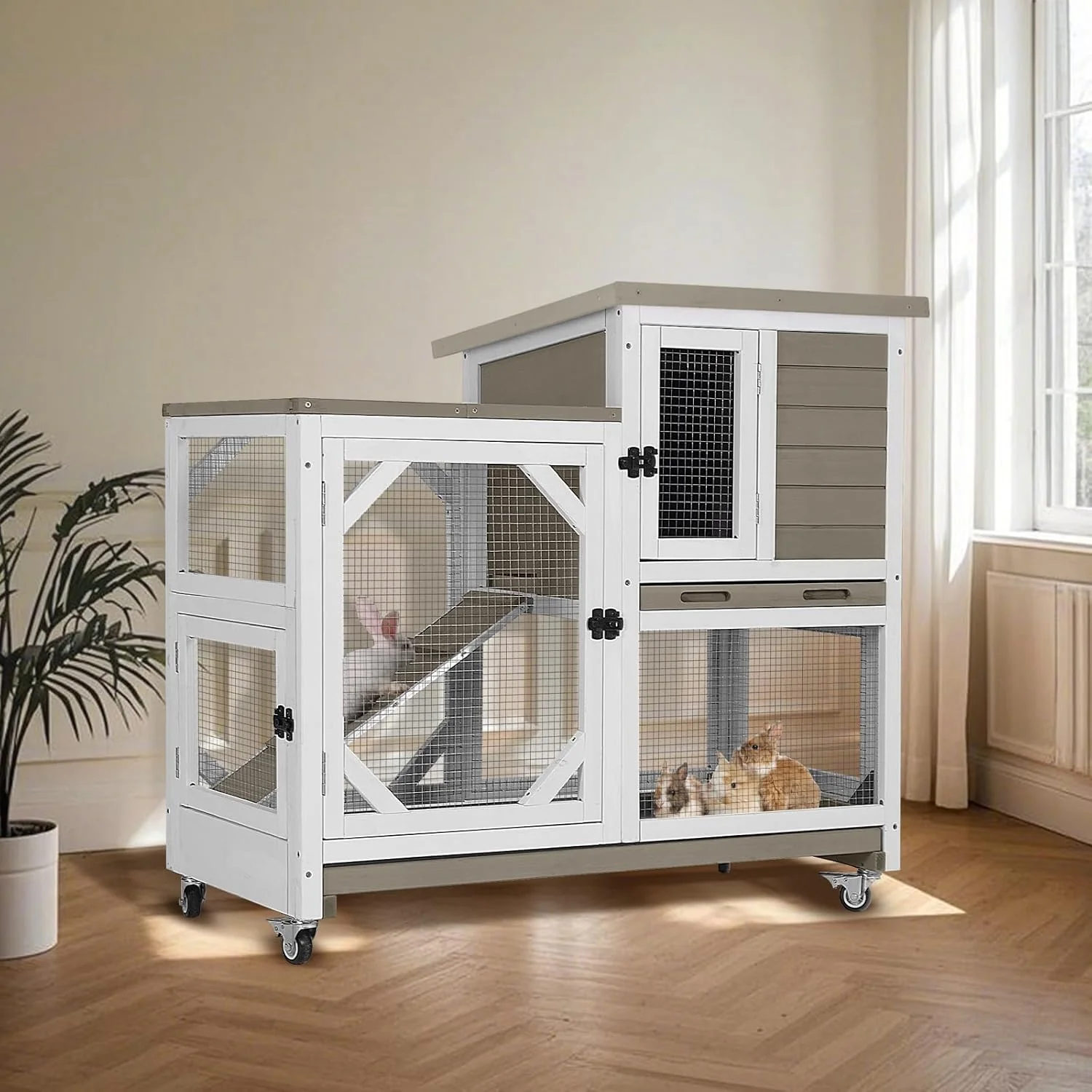 User-Friendly Rabbit Hutch Indoor for 2-4 Rabbits Guinea Pigs，Bunny Cage with Slide-Out Plastic Trays，Wooden Small Animal Cage for Rabbits Bunnies and Guinea Pigs Light Brown Lightweight