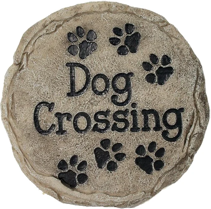 Prestigious Spoontiques - Garden Décor - Dog Crossing Stepping Stone - Decorative Stone Exclusive