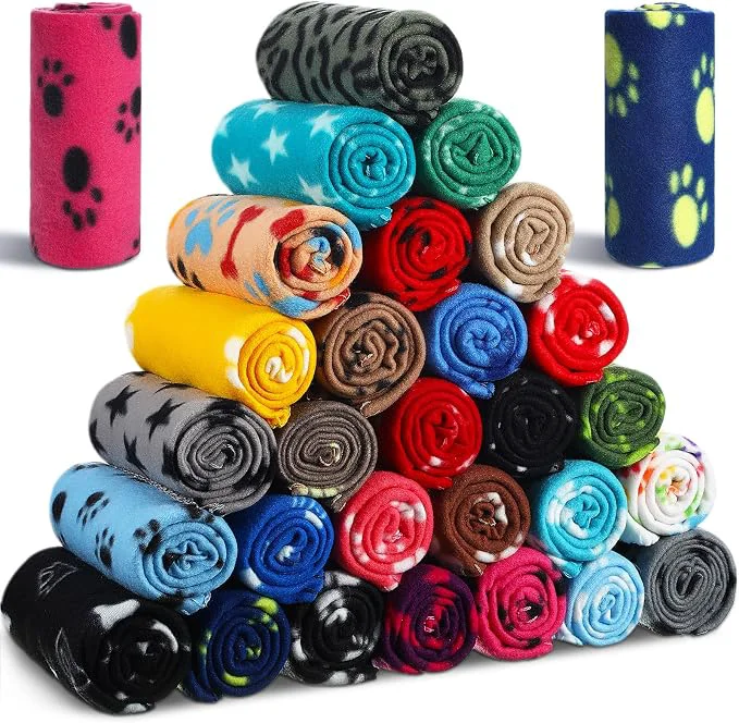 High-Quality Chumia 28 Pieces Puppy Blanket Bulk Small Fleece Pet Blanket Minimalist