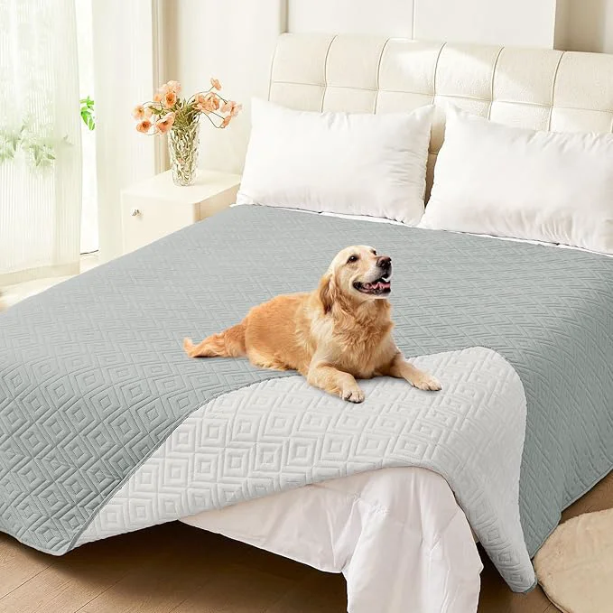 Comfortable hyha Waterproof Dog Blanket Soft Pet Bed Blankets Waterproof Sofa Couch Cover Reusable