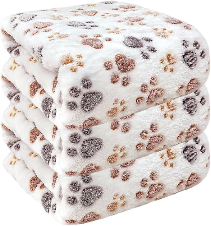 Top-Quality Dog Blankets for Large Dogs Soft Fluffy Flannel Pet Blanket Mat Cover for Bed Effective