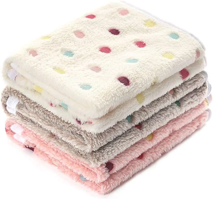 User-Friendly 1 Pack 3 Blankets Super Soft Cute Dot Pattern Pet Blanket Flannel Throw Superior