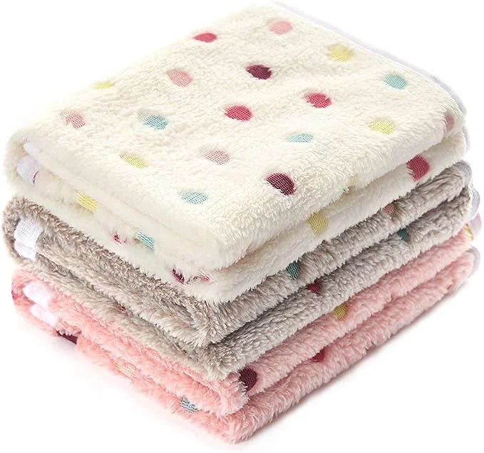 Smooth 1 Pack 3 Blankets Super Soft Cute Dot Pattern Pet Blanket Flannel Throw Safe