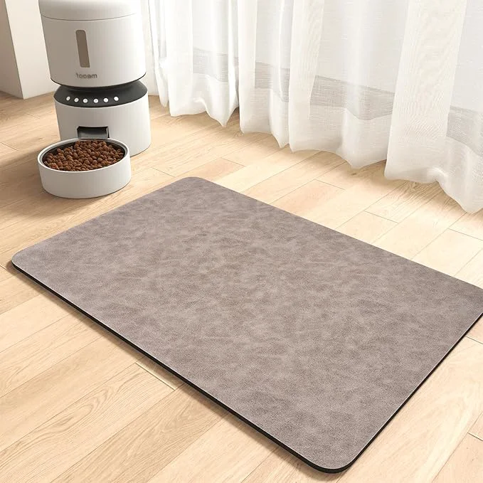 Minimalist MontVoo-Absorbent Pet Feeding Mat-No Stains Pet Mat Superior