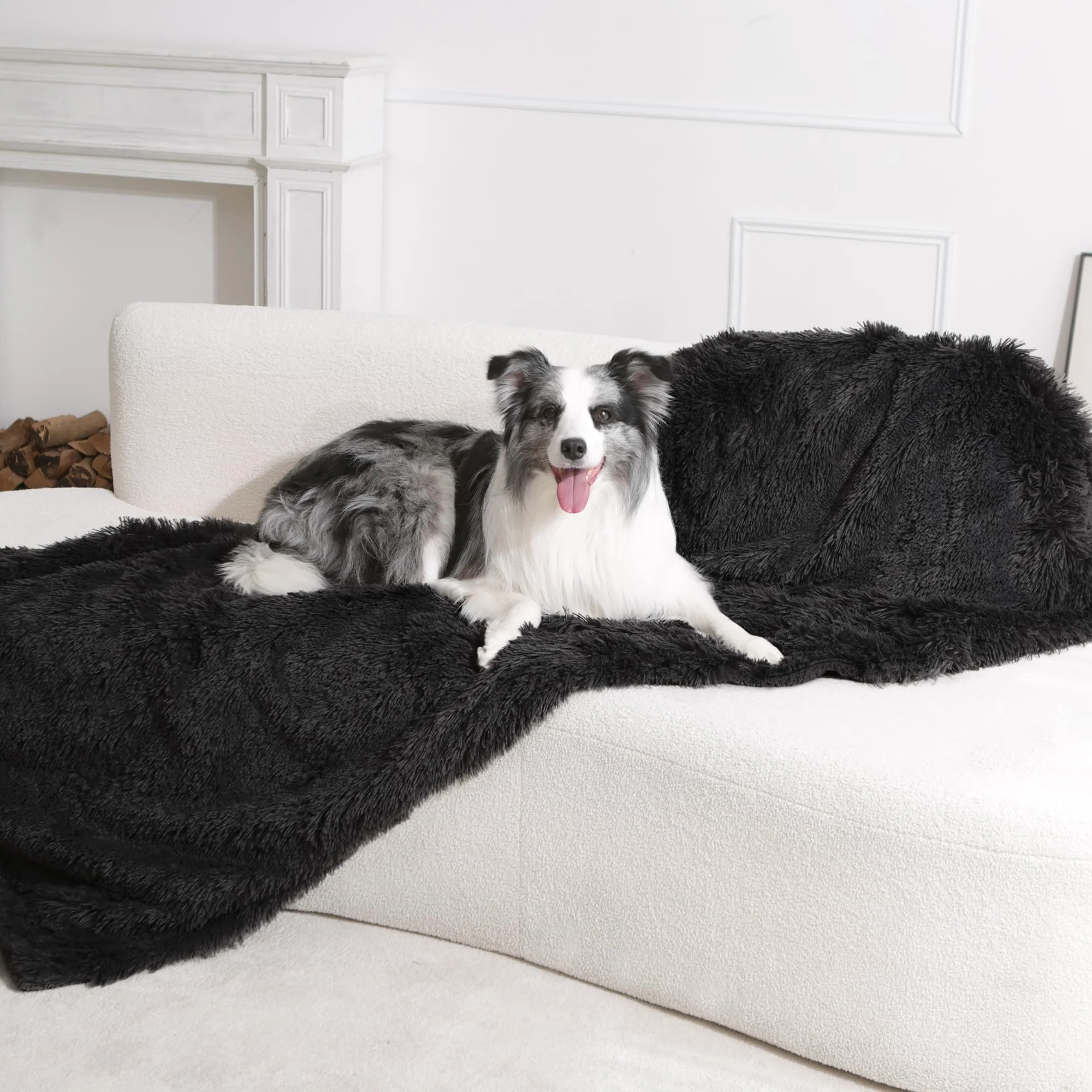 Quality gogobunny Waterproof Dog Blanket for Large Dogs - Reversible Faux Fur 33x77in Washable Certified