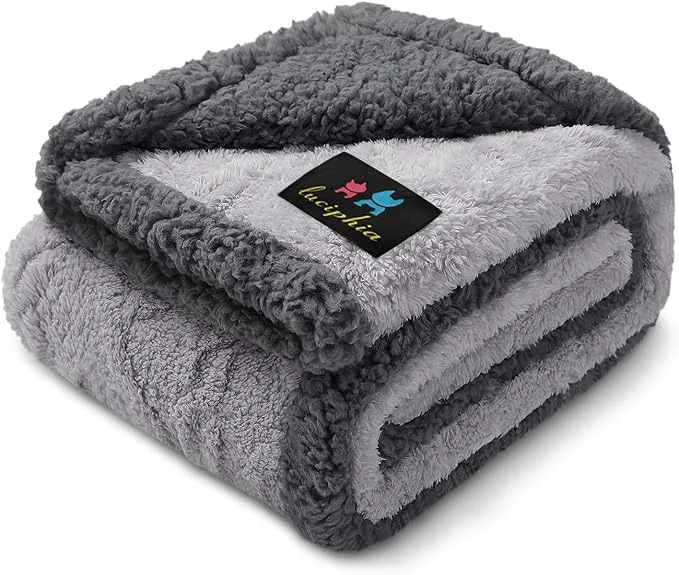 Excellent Luciphia Waterproof Pet Blanket Liquid Pee Proof Dog Blankets Convenient