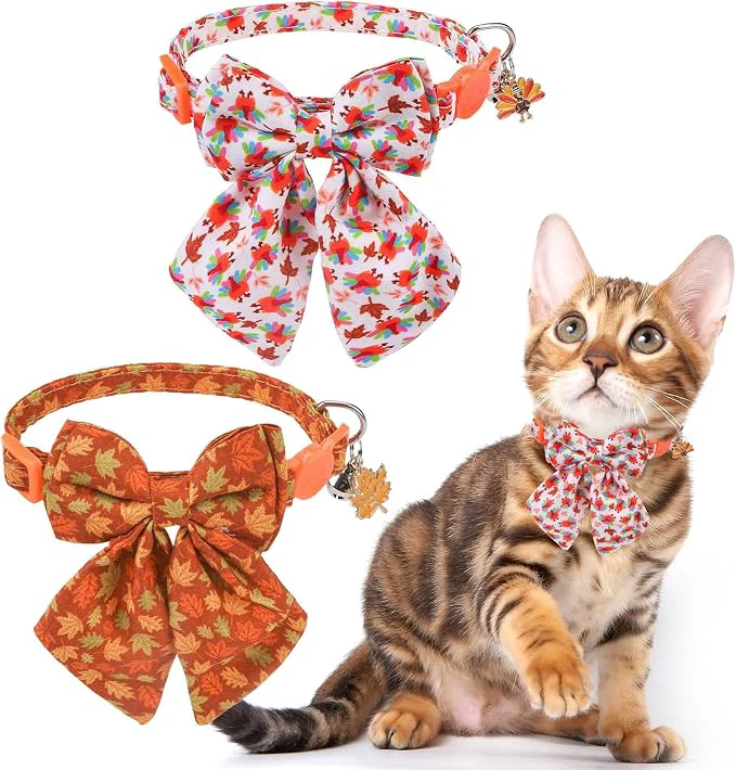 Comfortable SCENE Fall Cat Collar with Bell Stylish Bowtie Turkey Maple Leaf Pattern Dependable
