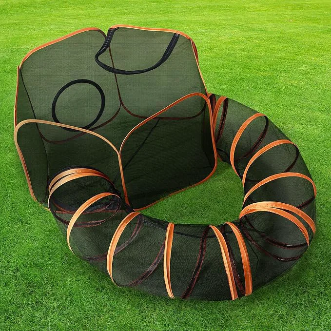 Enhanced Outdoor Cat Enclosure with Circle Tunnel Exclusive