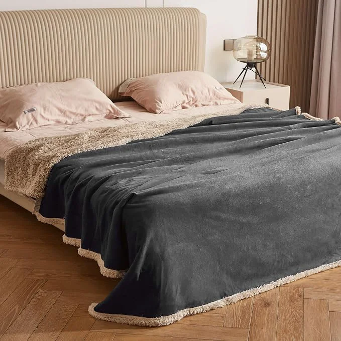 Recyclable Kritter Planet Waterproof Bed Blanket Functional