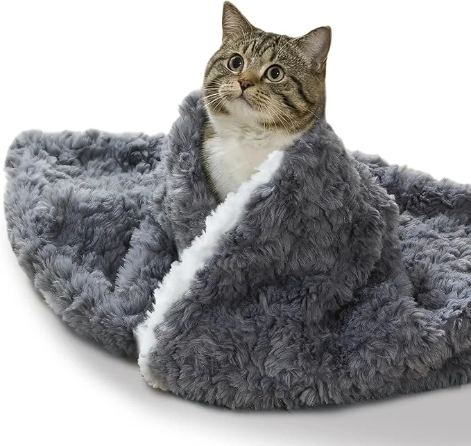 Enhanced Cat Blanket for Indoor Cats Breathable
