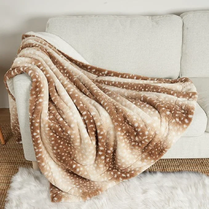 Proven Luxury Faux Fur Blanket Deer Print Waterproof Pet Blanket Washable Woman Sofa Excellent