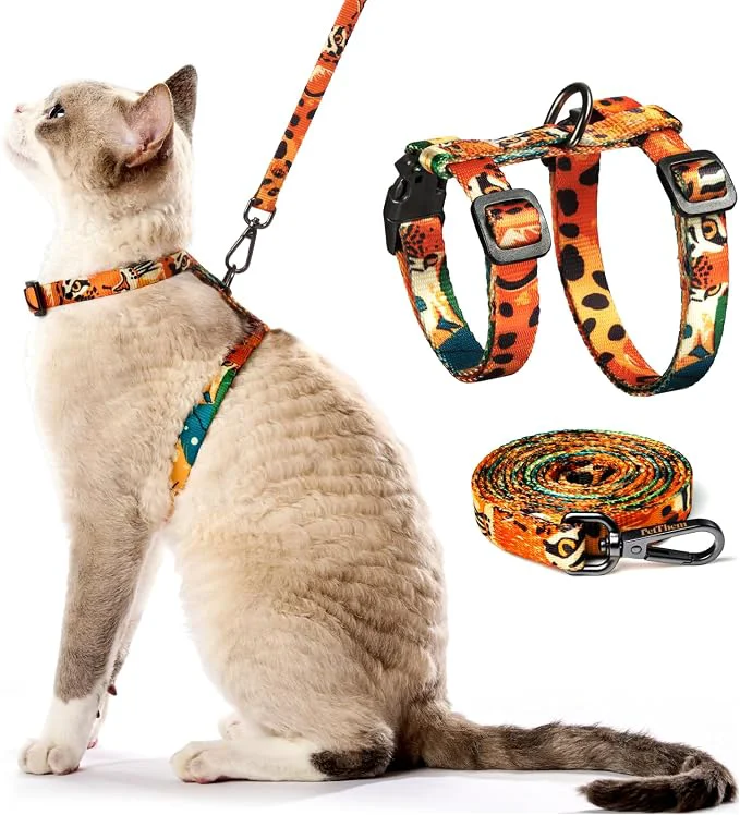 Certified Cat Harness and Leash Set Safe