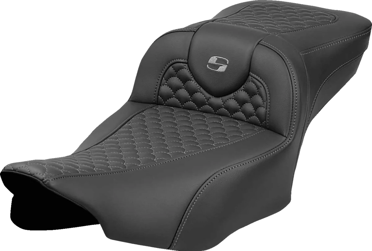 Refined SADDLEMEN Roadsofa™ Extended Reach Seat - Dragon Scale Stitch - Dark Gray Stitch - w o Backrest - FL '23-'24 823-07-20902 Innovative
