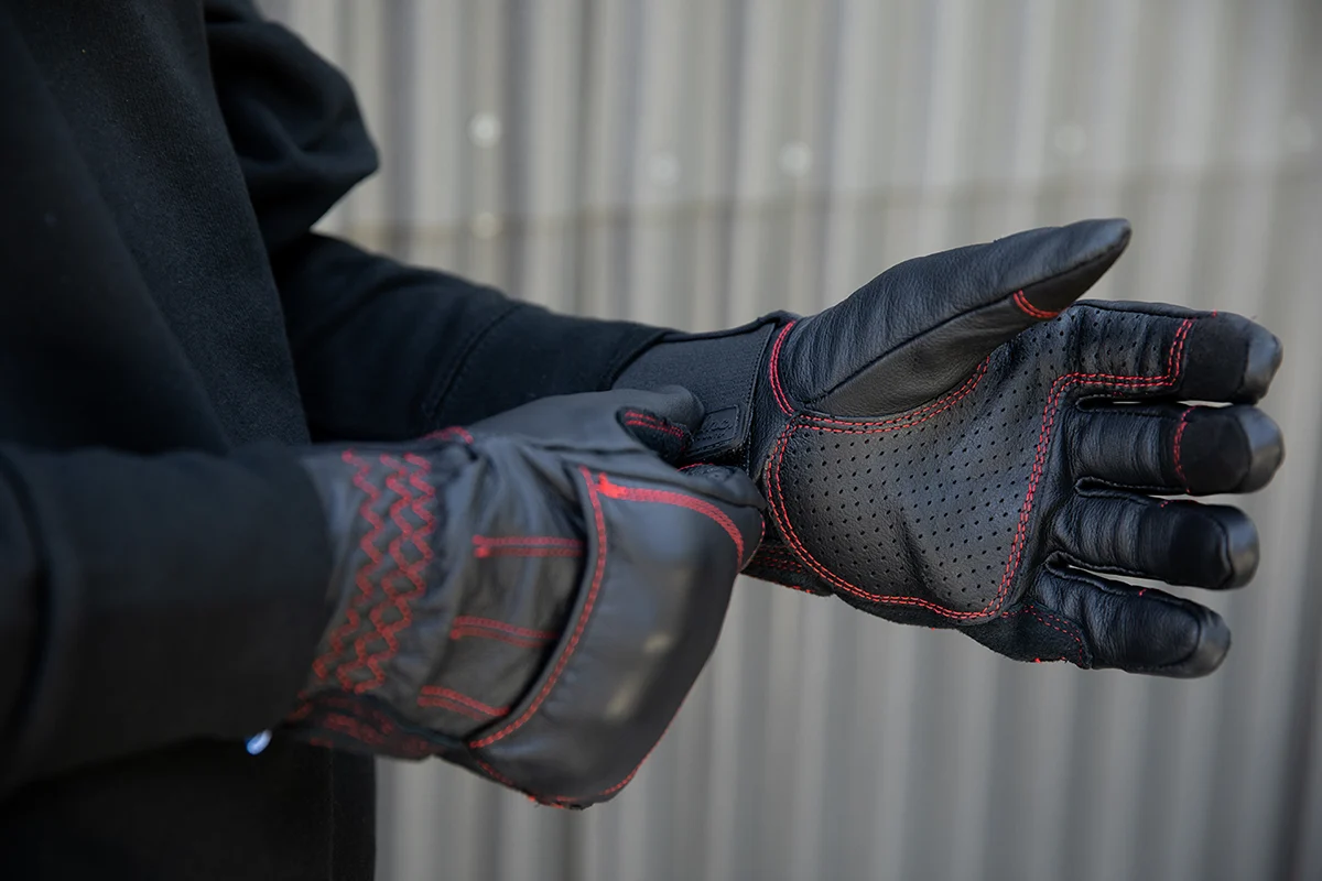 World-Class BILTWELL Belden Gloves - Redline - Large 1505-0108-304 Responsible