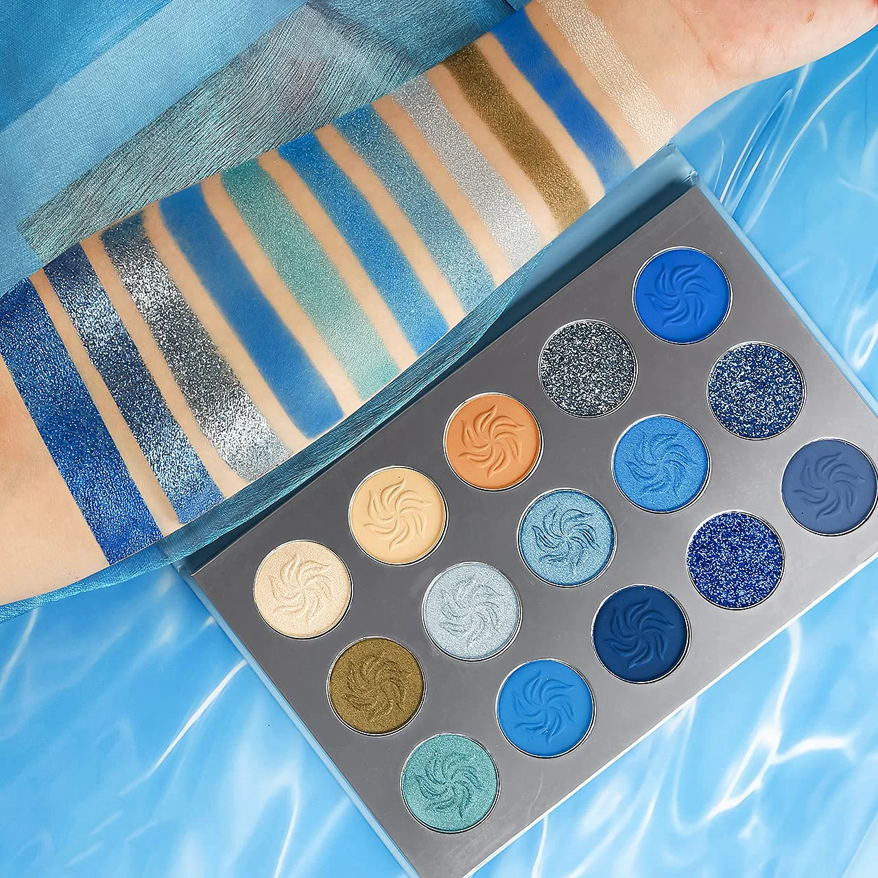 Top-Quality Afflano Blue Eyeshadow Palette Matte Shimmer Highly Pigmented Waterproof Space Blue Eye Shadow Palette Silver Navy Glitter Eyeshadow Pallet Breathable
