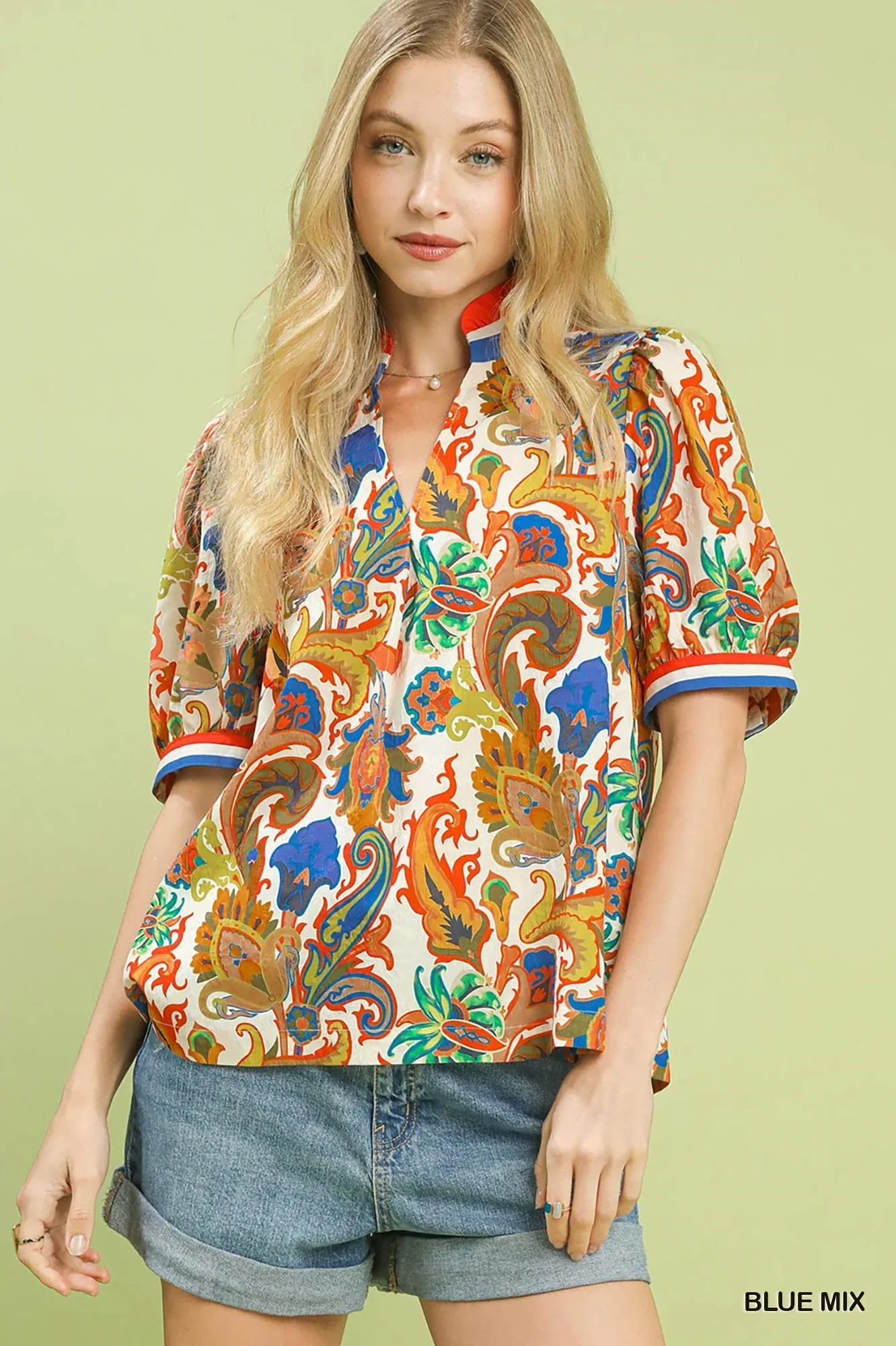 Minimalist Umgee Jacquard Abstract Print Top Functional