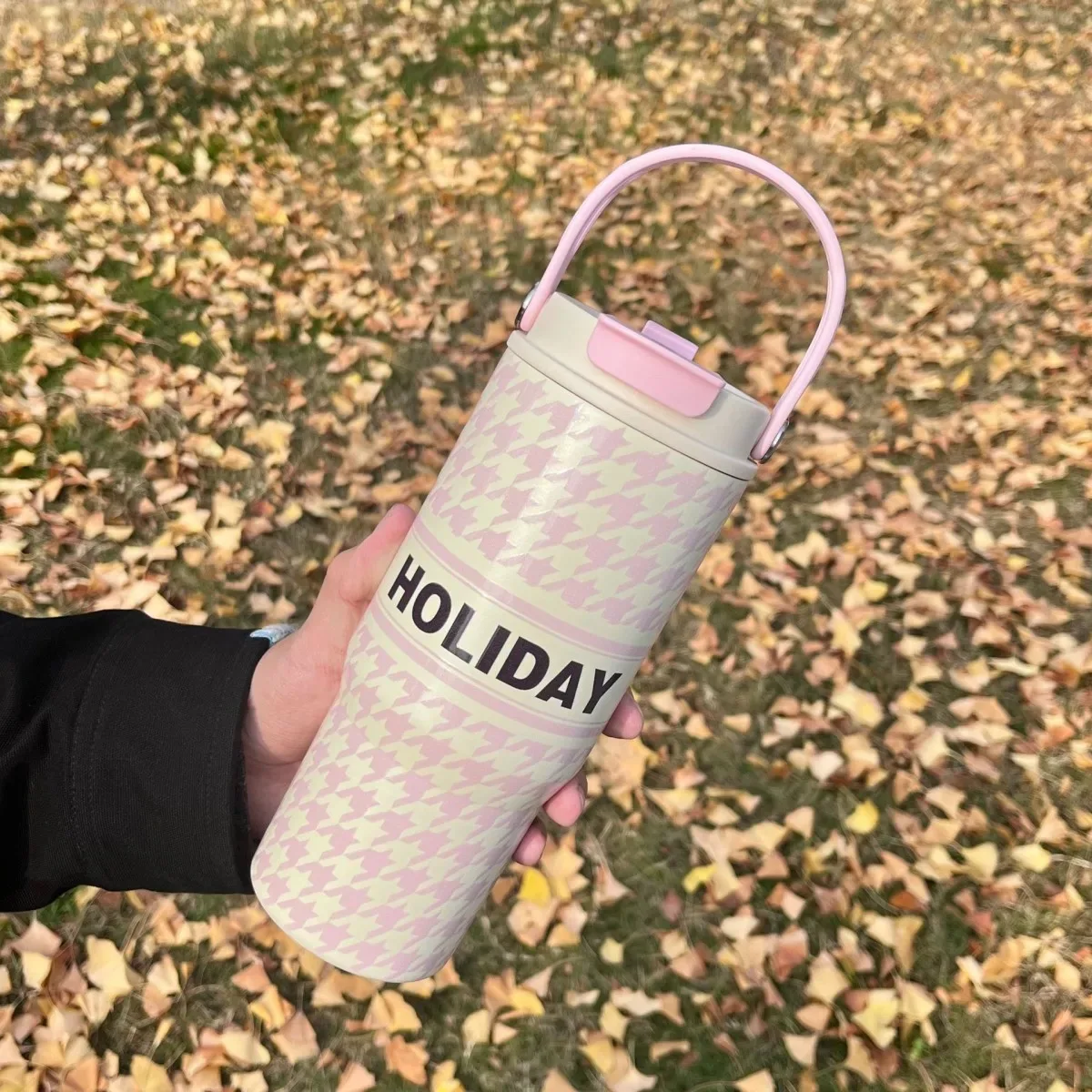 Flexible 25oz Portable Sports Tumbler Selected