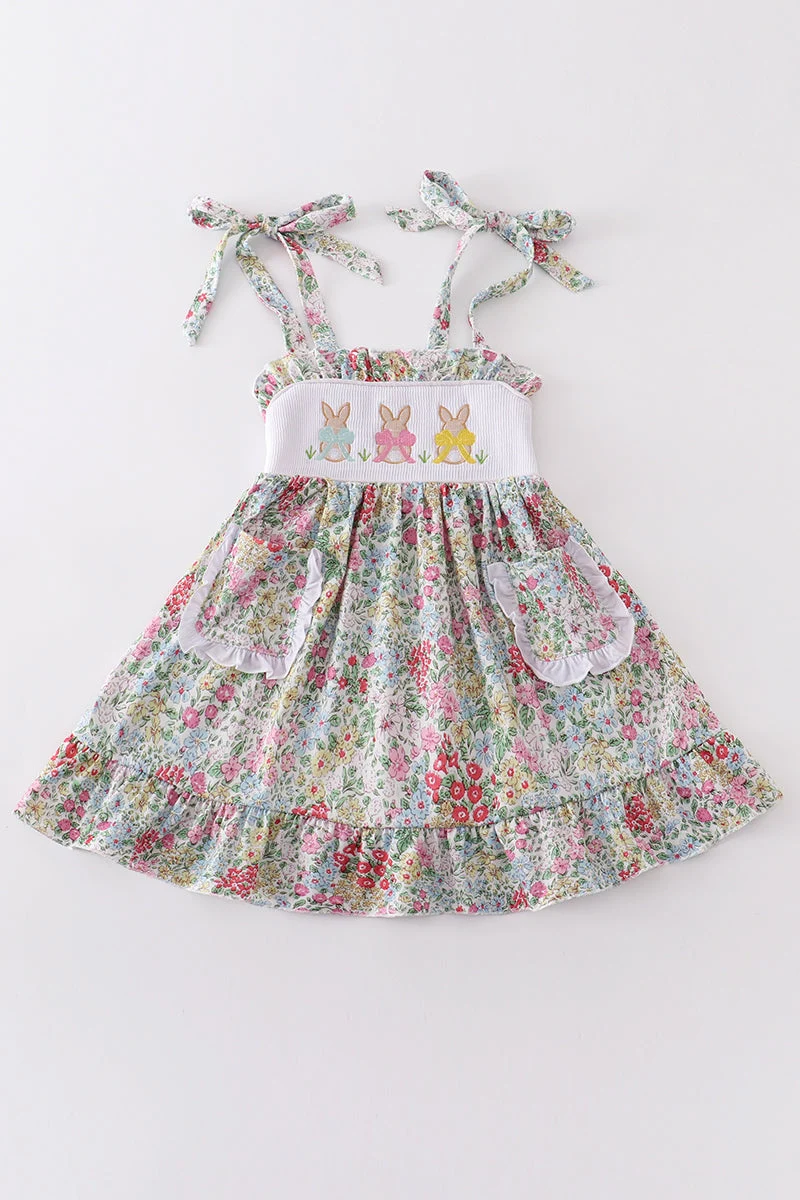 Consistent Floral print bunny embroidery smocked girl dress Classic