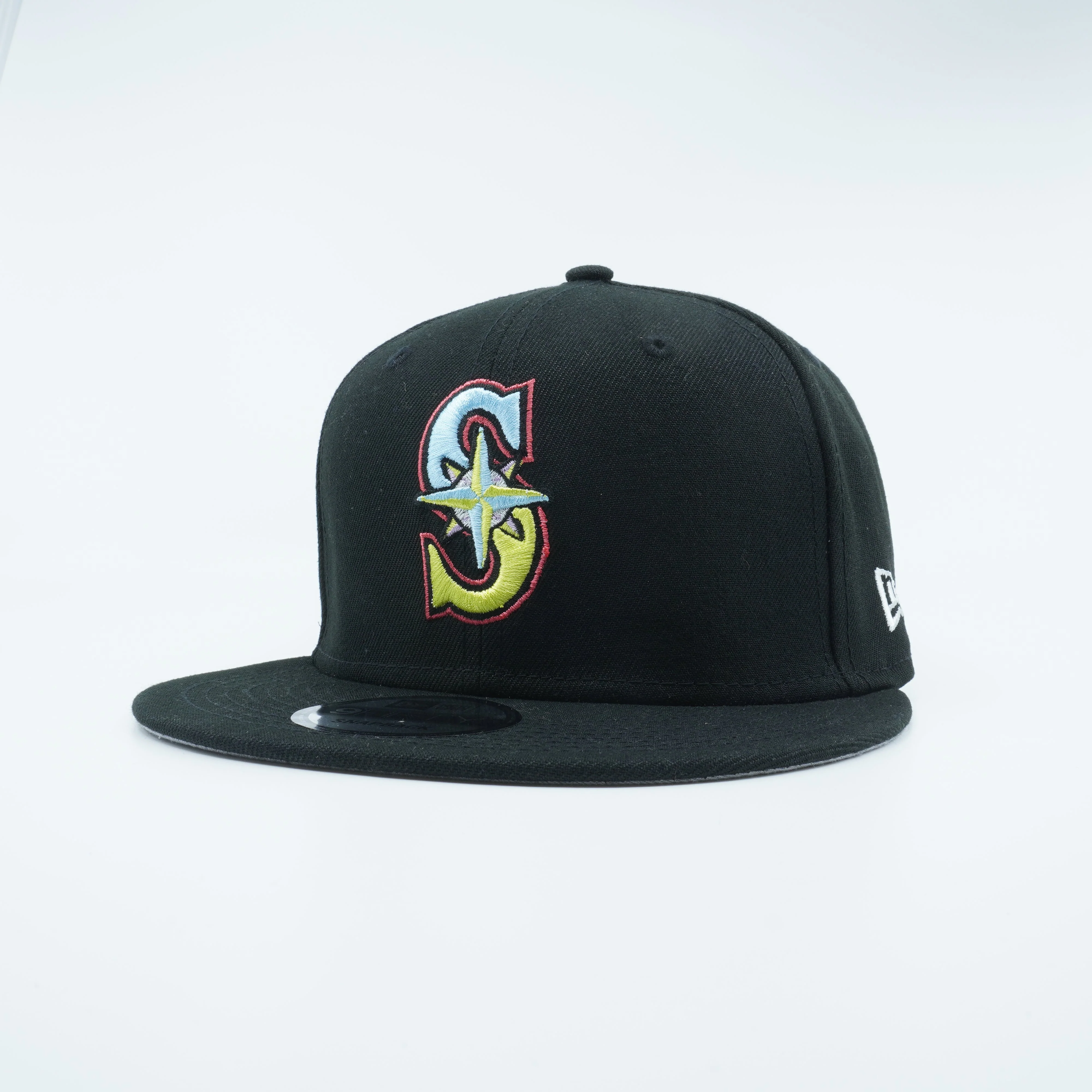 Official New Era Men's MLB Seattle Mariners 950 Snapback 'Pinstripes' Black Flexible