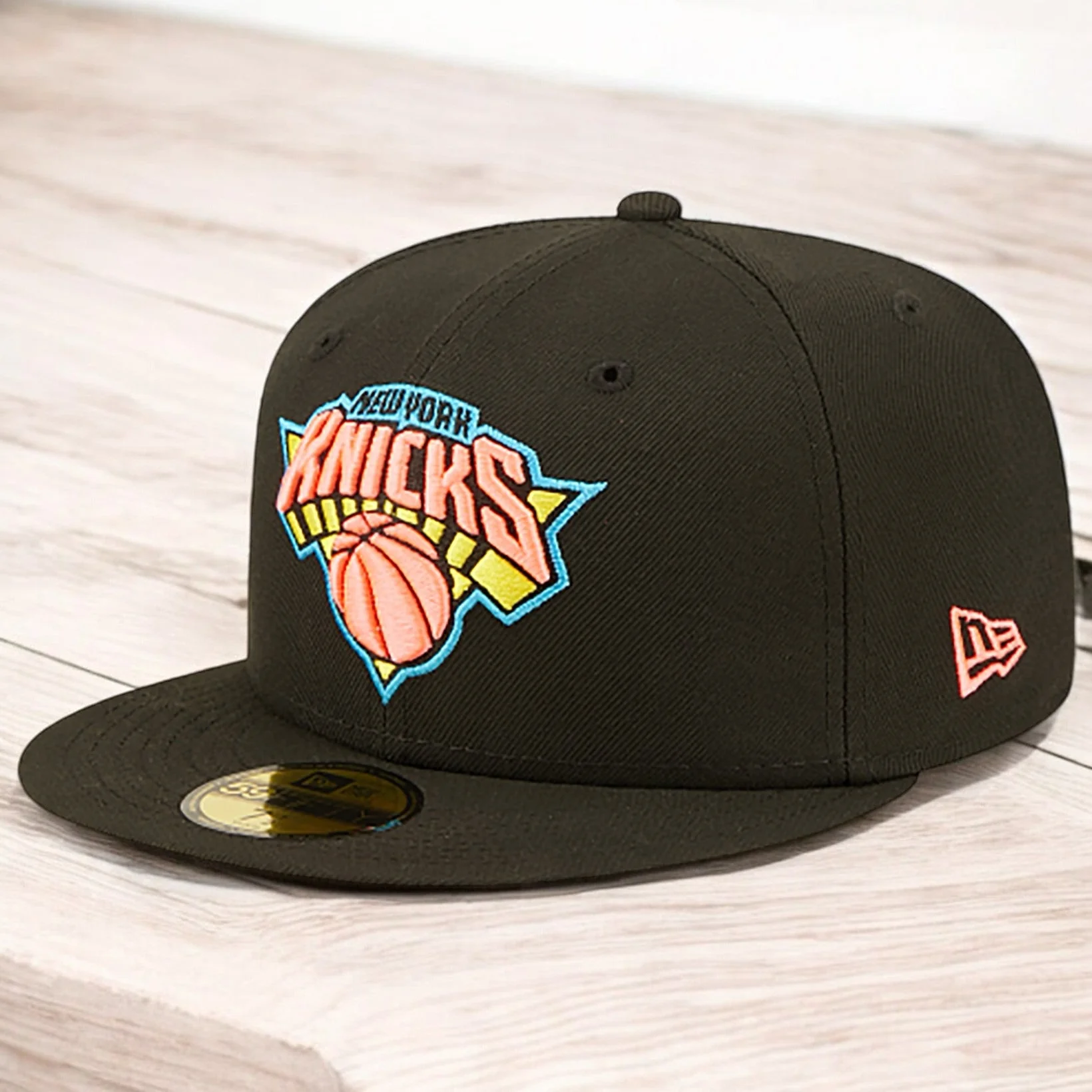 Professional New Era Men's NBA 5950 Pink Glow Fitted Knicks Exceptional
