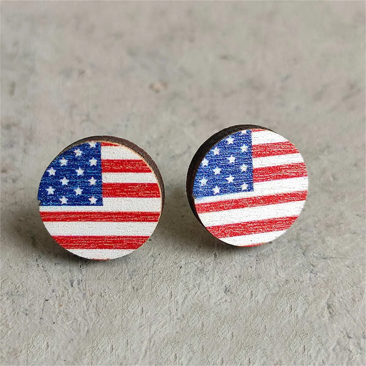 Smooth Red Multicolor Wood Silvertone Flag Round Stud Earrings Effective