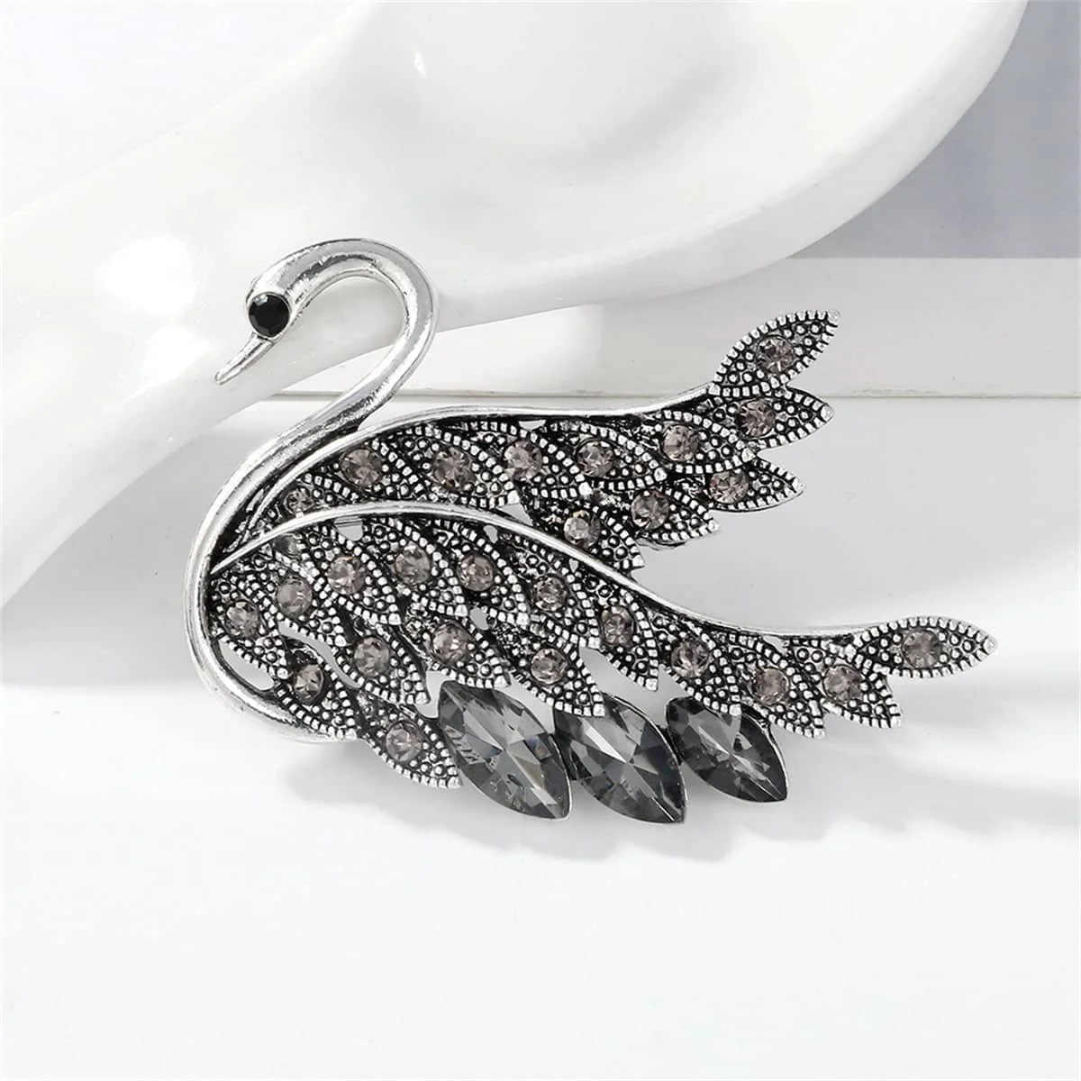 Specialty Gray Crystal Cubic Zirconia Silvertone Swan Brooch Proven