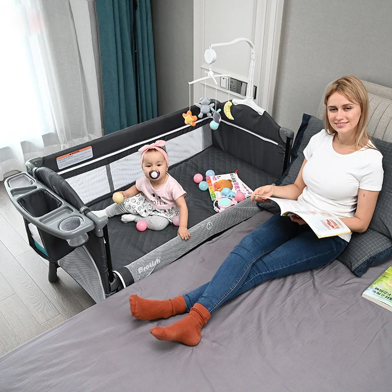 Original Design Premium Baby Bedside Bassinet Sleeper Crib Flexible
