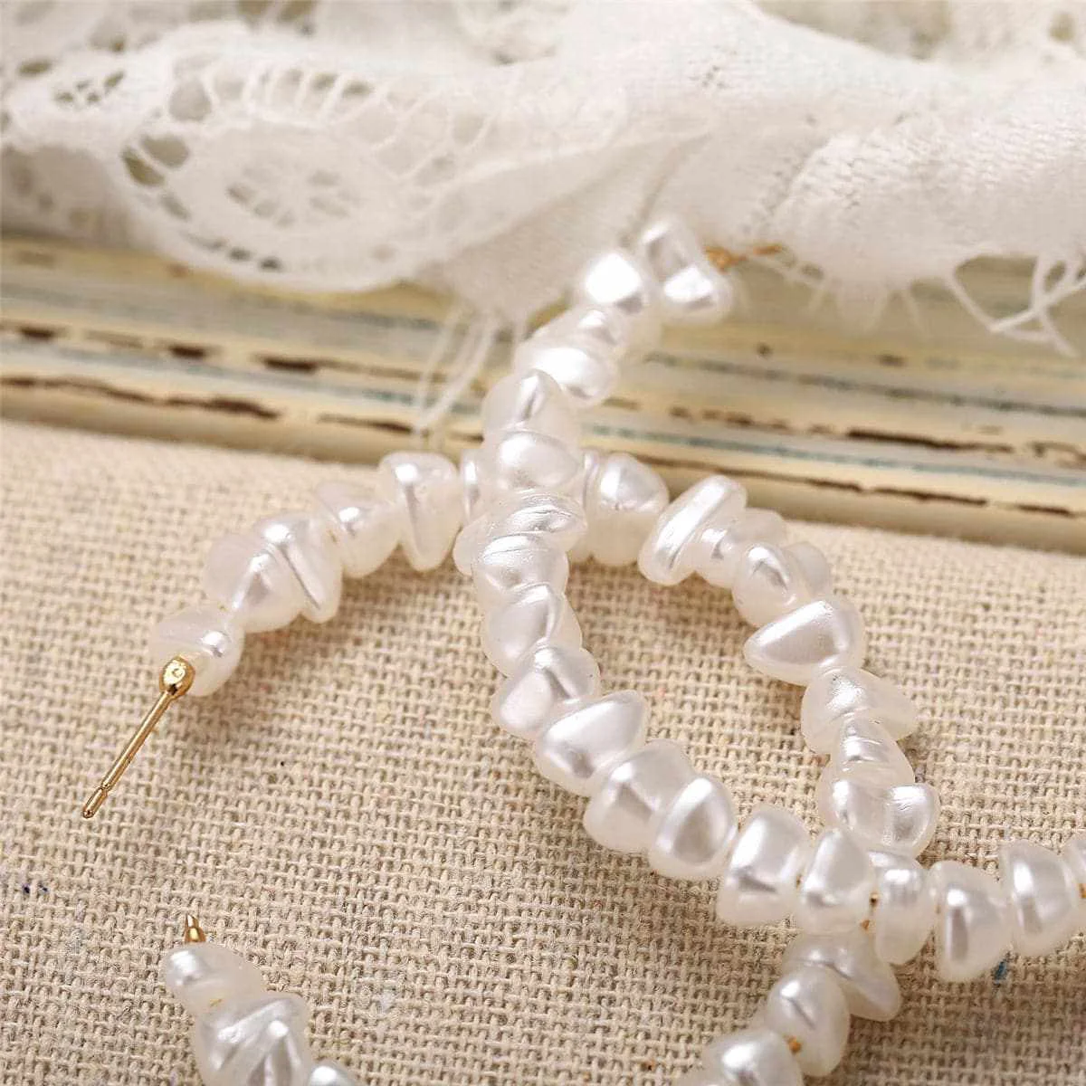 Sophisticated Pearl Goldtone Hoop Earrings High-Grade