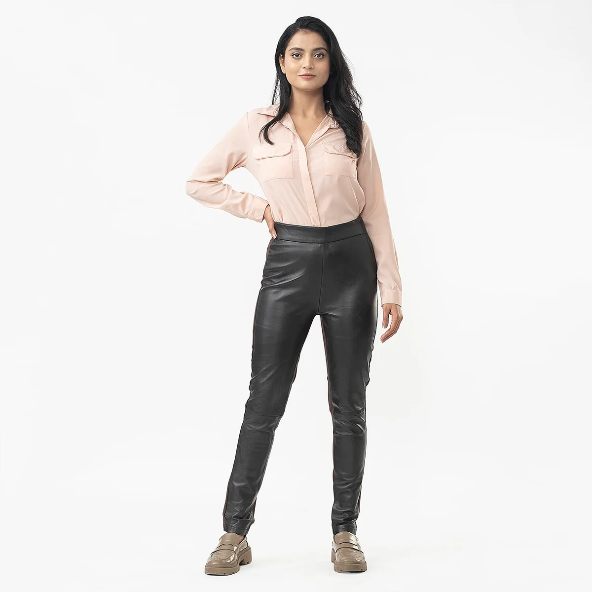 High-Grade HomeWomen's Fashion AccessoriesPants 7549738 Contemporary