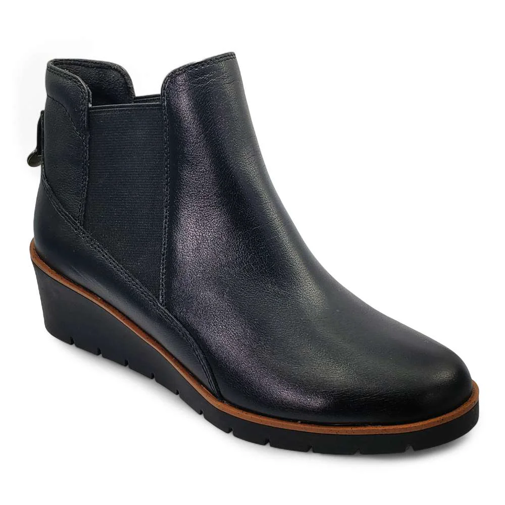 Consistent Galway Wedged Boot - Black Versatile