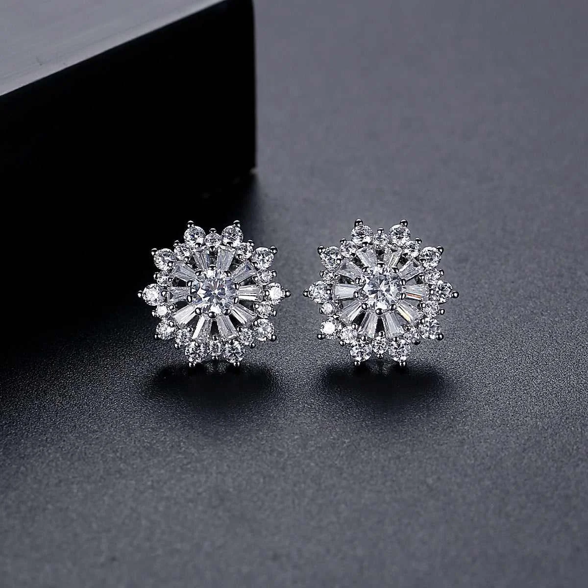 World-Class Crystal Cubic Zirconia Silvertone Flower Stud Earrings Reusable