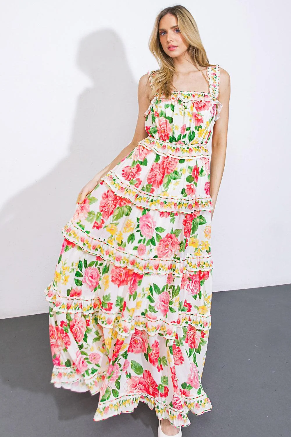 Expertly Made Pulling Heartstrings Woven Maxi Dress High-End