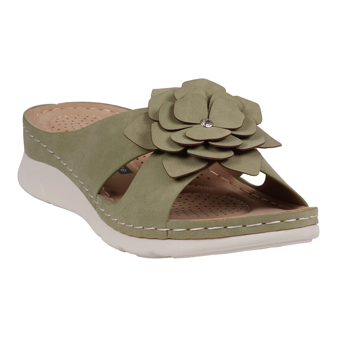 Stylish Women's Claire Green Cushioned Footbed Sandals
