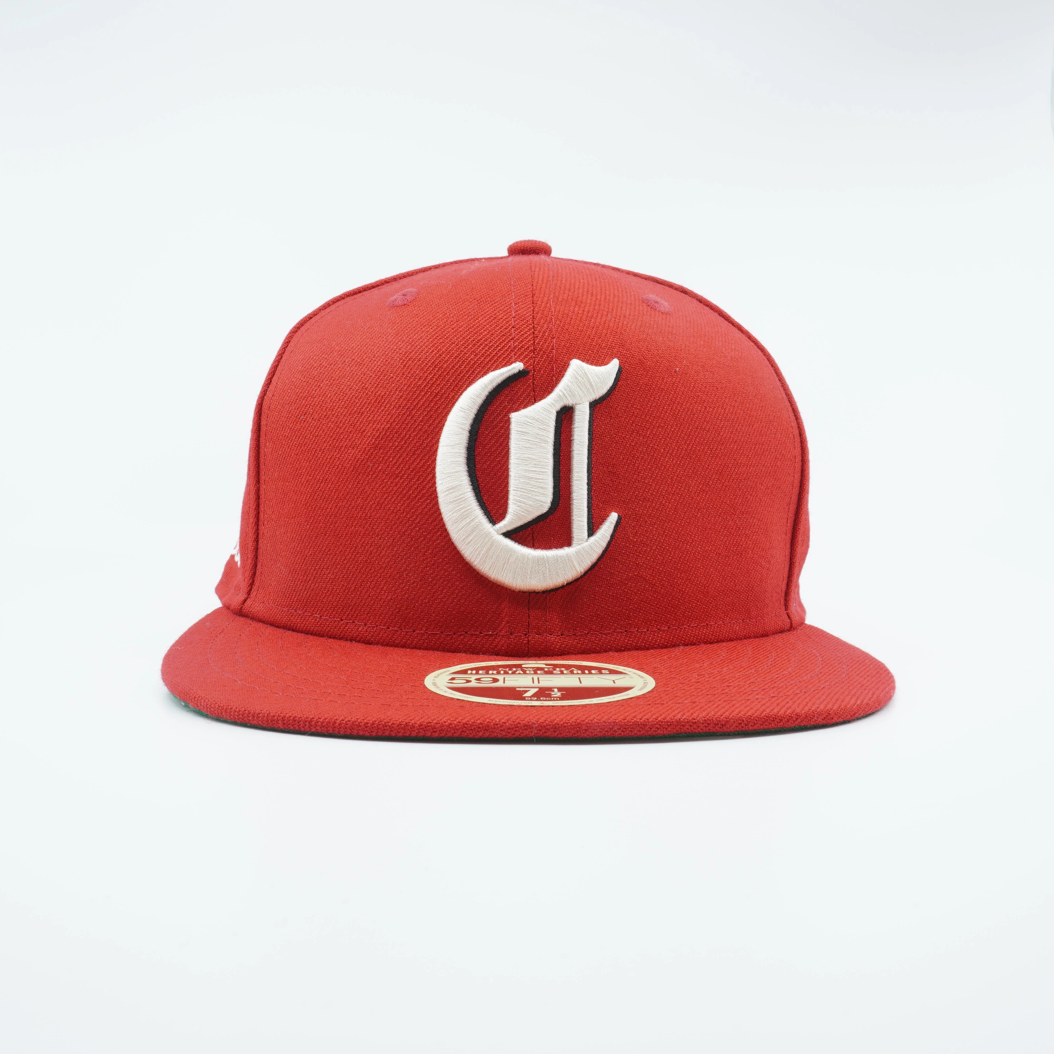 Professional New Era Men's MLB Cincinnati Reds 5950 Fitted Heritage Gothic Logo-Red Powerful