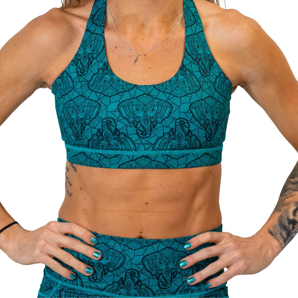 Minimalist Constantly Varied Gear Butterfly Back Bra - Junk in the Trunk Superior