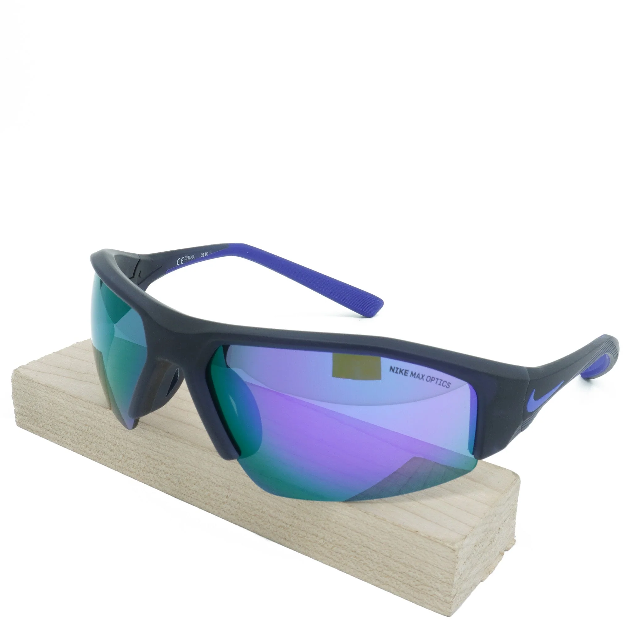 First-Class Nike Men's Skylon Ace 22 M Sunglasses Flexible