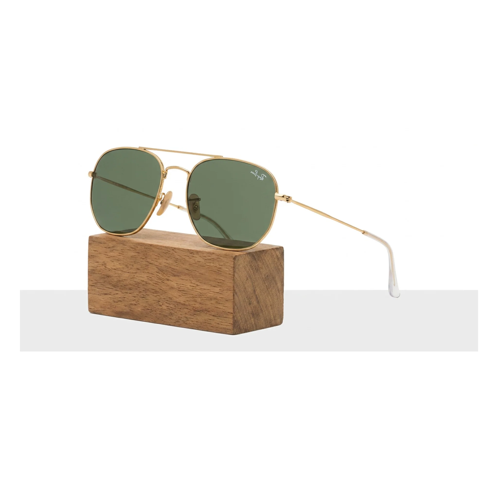 Elegant Ray-Ban Irregular Sunglasses High-Performance