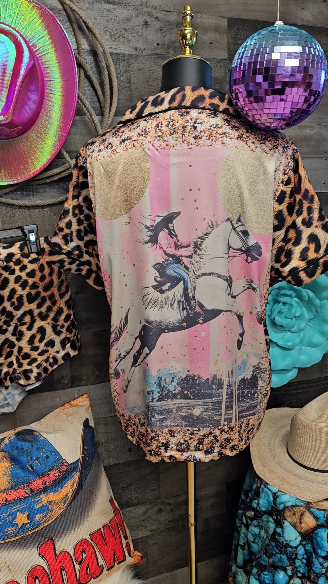Traditional Baha Ranch Retro Pop Western Leopard Cowgirl Satin Pajamas Powerful